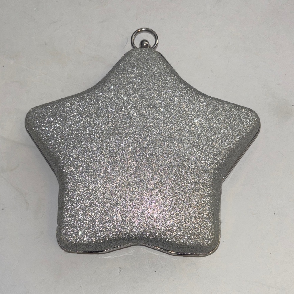 SILVER SPARKLE STAR PURSE WITH SILVER CHAIN CROSSBODY CHAIN EXCELLENT CONDITION
